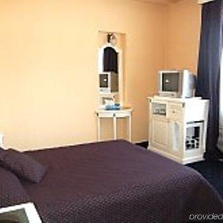 Elite Hotel Oradea Phòng bức ảnh