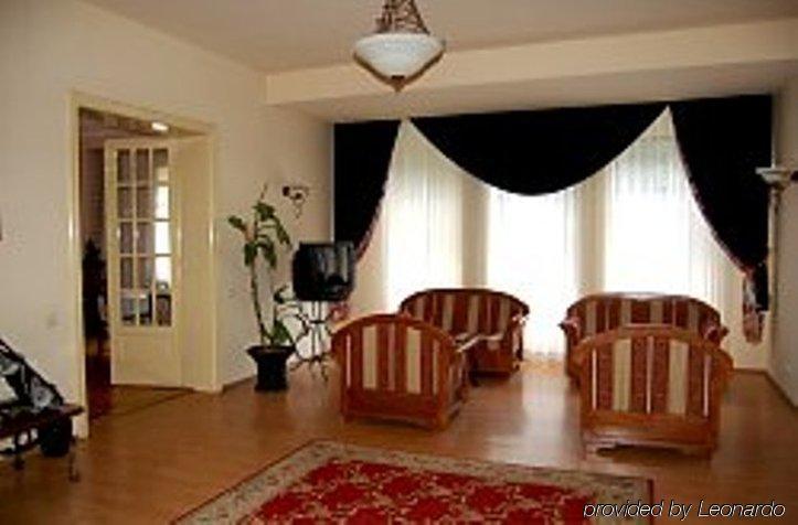 Elite Hotel Oradea Phòng bức ảnh